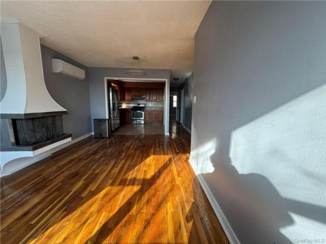 [Woodhaven Real Estate, listing number 7239445]