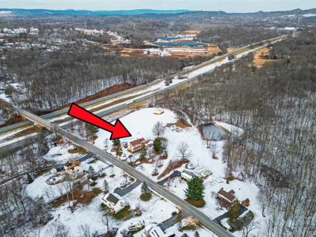  5 BR,  3.00 BTH &nbsp;Other style home in Middletown