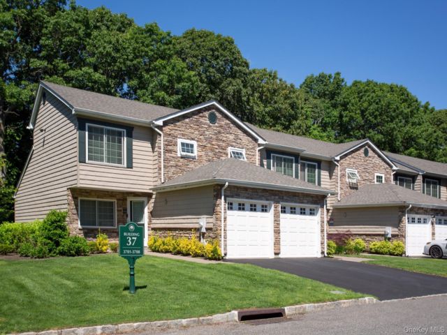 [Coram Real Estate, listing number 7239889]