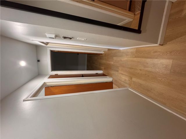  3 BR,  1.00 BTH &nbsp;Hi ranch style home in Deer Park