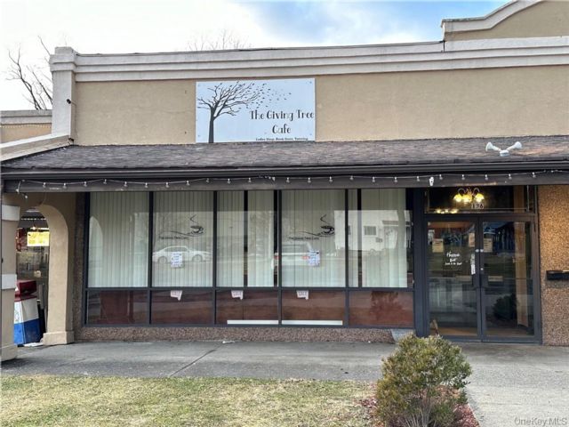 [Newburgh Real Estate, listing number 7240171]