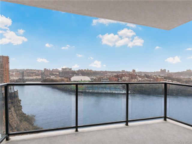 [Kingsbridge Real Estate, listing number 7240446]