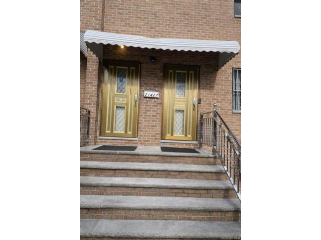 [Bayside Real Estate, listing number 7240718]