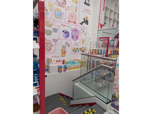 [PHOTO]