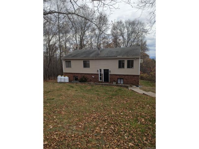  5 BR,  2.00 BTH &nbsp;Hi ranch style home in Bloomingburg