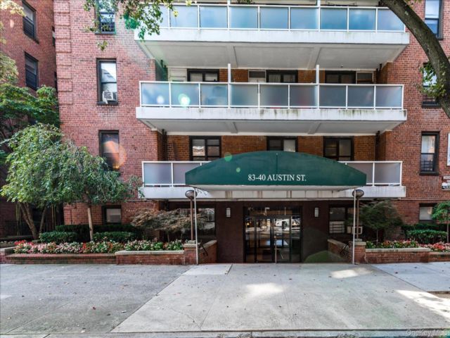 [Kew Gardens Real Estate, listing number 7241101]