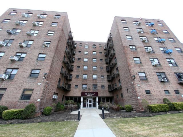  2 BR,  1.00 BTH &nbsp;Other style home in Hollis