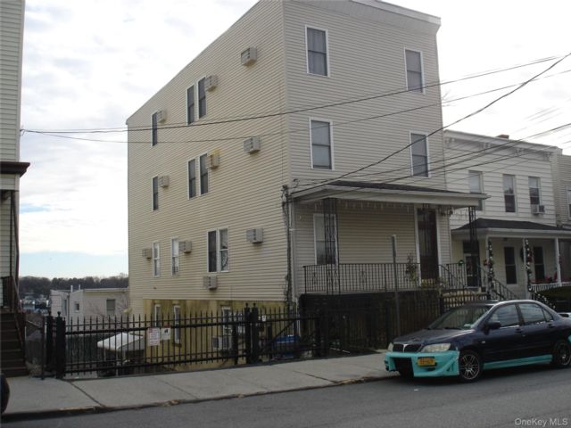 [Yonkers Real Estate, listing number 7241297]