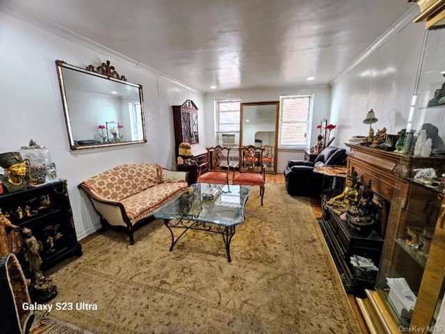[Jackson Heights Real Estate, listing number 7241504]