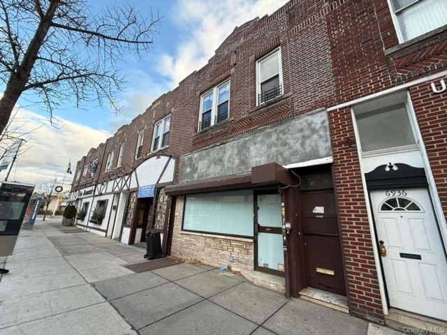 Studio,  0.00 BTH &nbsp;House style home in Glendale