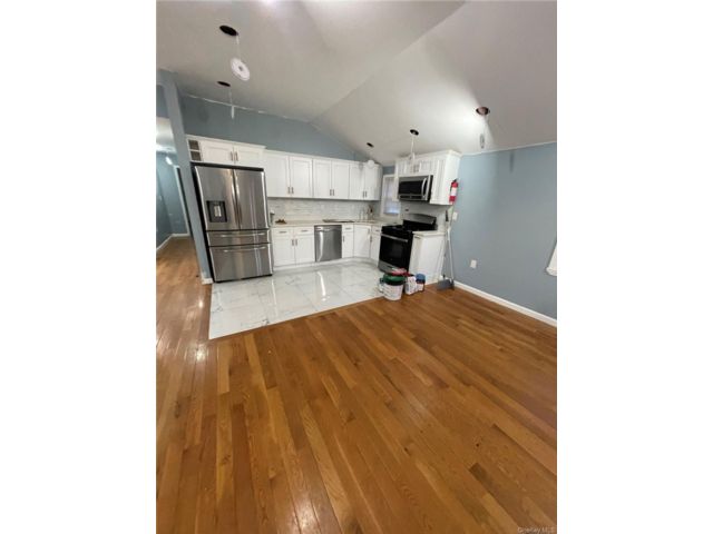  3 BR,  2.00 BTH &nbsp;A-frame style home in Springfield Gardens