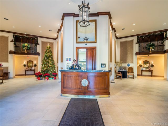  1 BR,  1.00 BTH &nbsp;Other style home in Bayside