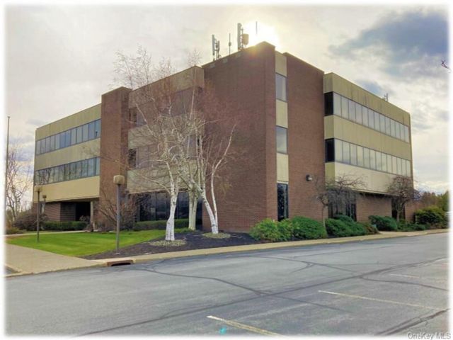 [Goshen Real Estate, listing number 7242100]