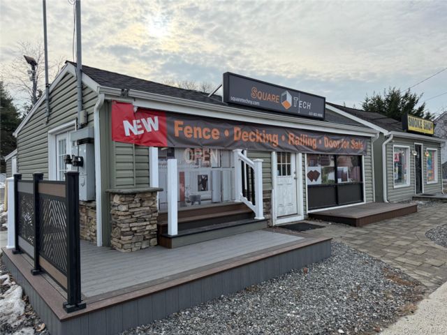 Studio,  0.00 BTH &nbsp;House style home in Commack