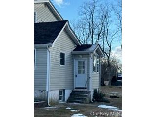  2 BR,  1.00 BTH &nbsp;Other style home in Brentwood