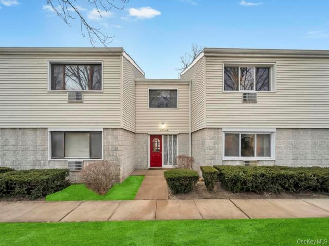  1 BR,  1.00 BTH &nbsp;Other style home in Ronkonkoma