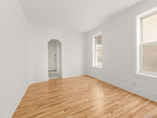  1 BR,  1.00 BTH &nbsp;House style home in Astoria
