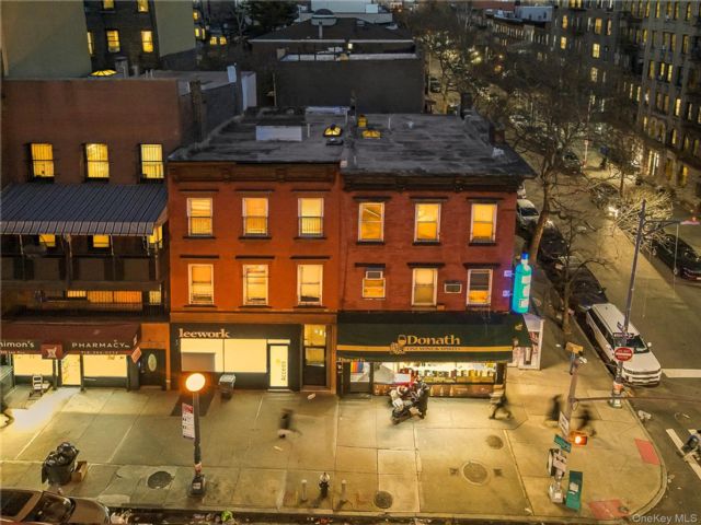  5 BR,  3.00 BTH &nbsp;Other style home in Williamsburg