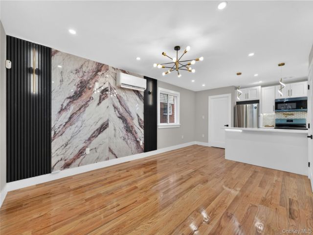 [Queens Village Real Estate, listing number 7243538]