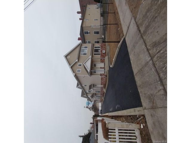 [Hempstead Real Estate, listing number 7243588]