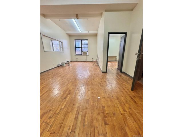 Studio,  0.00 BTH &nbsp;House style home in Long Island City