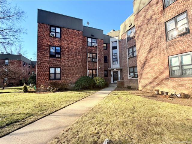 [East Elmhurst Real Estate, listing number 7243943]