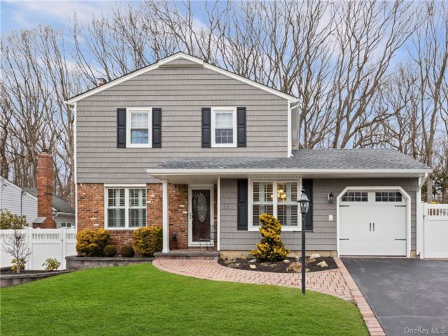 [Kings Park Real Estate, listing number 7244029]