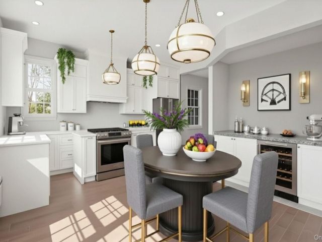  9 BR,  5.00 BTH &nbsp;Other style home in West Farms