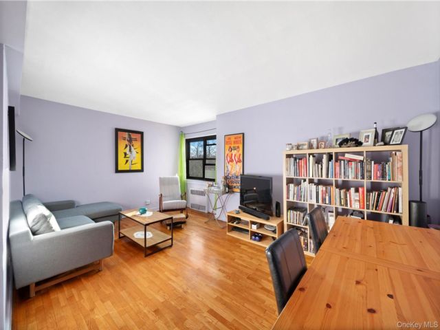  2 BR,  1.00 BTH &nbsp;Other style home in Briarwood