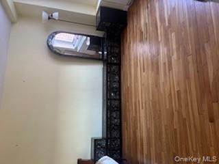 [PHOTO]