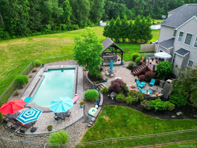 [Rock Tavern Real Estate, listing number 7244569]