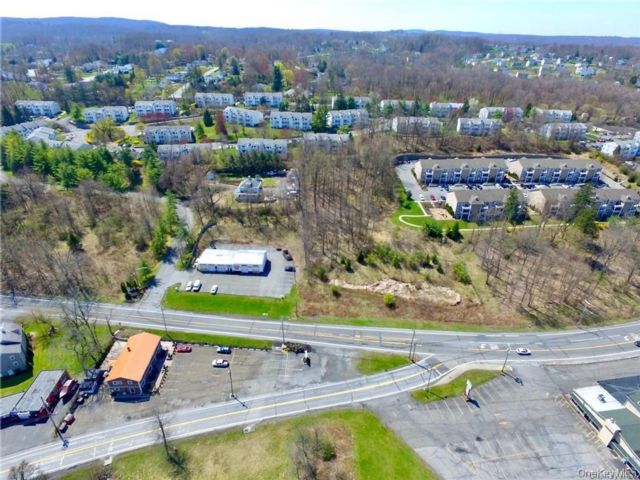 Studio,  1.00 BTH &nbsp;Other style home in Harriman