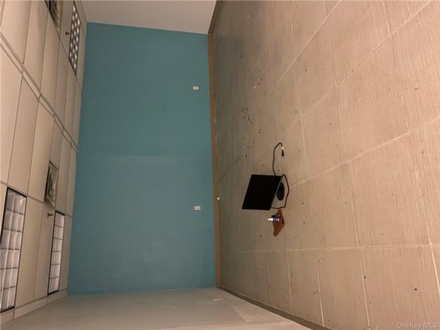 Studio,  0.00 BTH &nbsp;House style home in Flushing