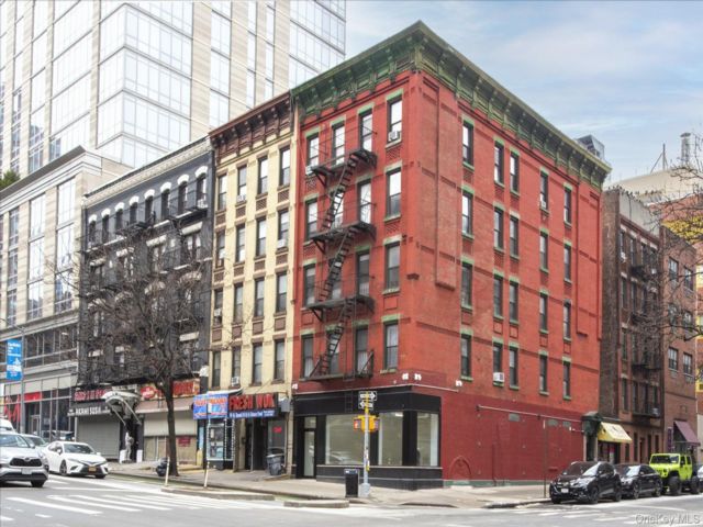 Studio,  0.00 BTH &nbsp;House style home in New York (manhattan)