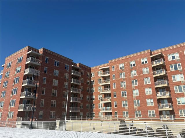 [Long Beach Real Estate, listing number 7246200]