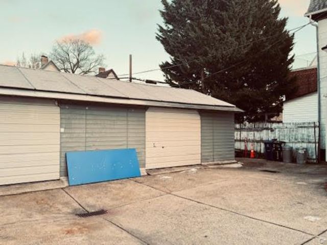 [Flushing Real Estate, listing number 7246603]