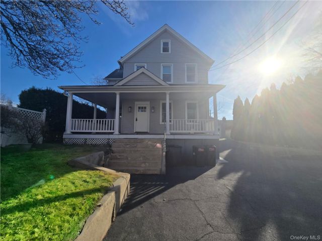  1 BR,  1.00 BTH &nbsp;Other style home in Port Washington