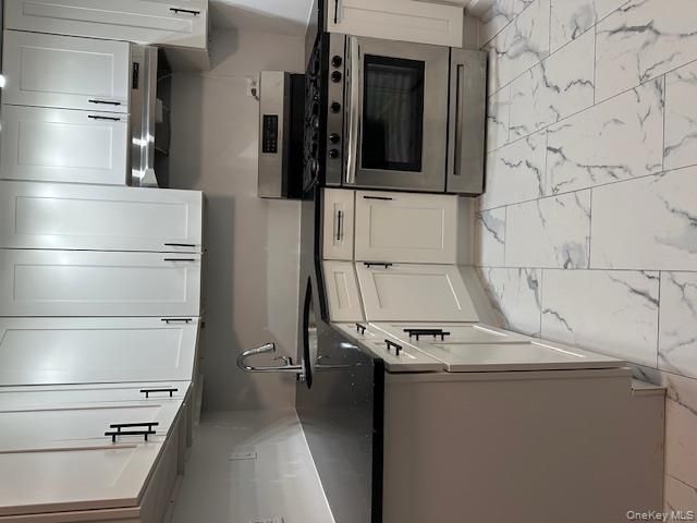  1 BR,  1.00 BTH &nbsp;Other style home in Elmhurst