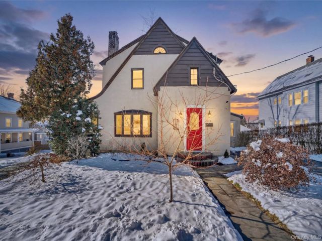  3 BR,  3.00 BTH &nbsp;Tudor style home in Peekskill