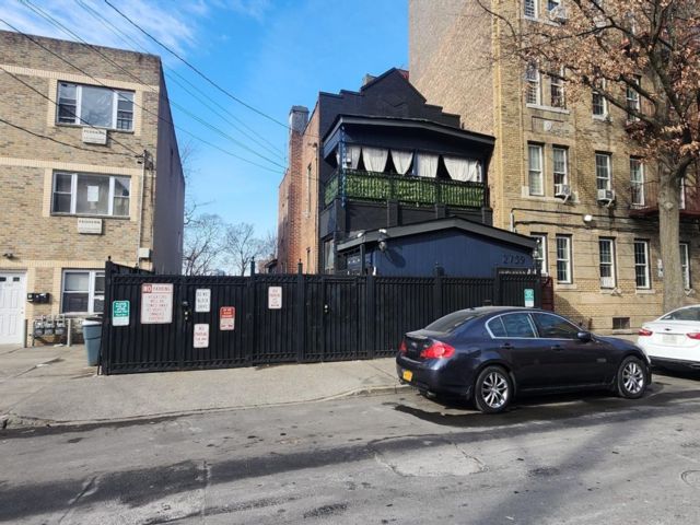 Studio,  0.00 BTH &nbsp;House style home in Kingsbridge