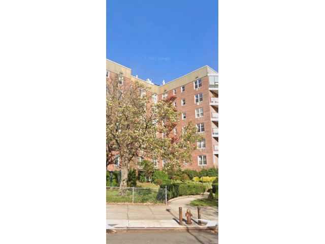 Studio,  1.00 BTH &nbsp;Other style home in Whitestone