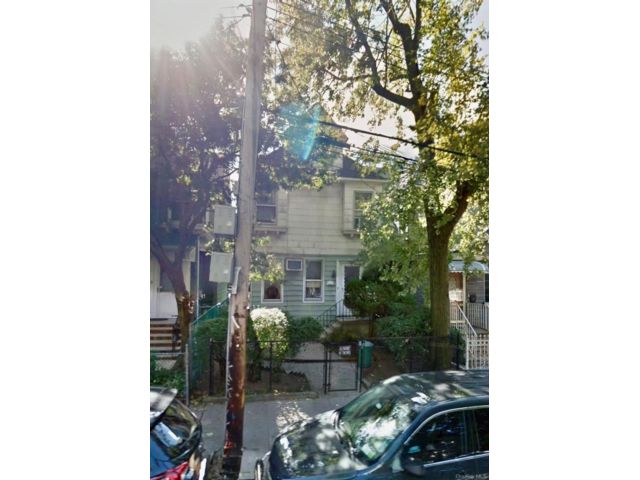  3 BR,  2.00 BTH &nbsp;Other style home in Woodhaven