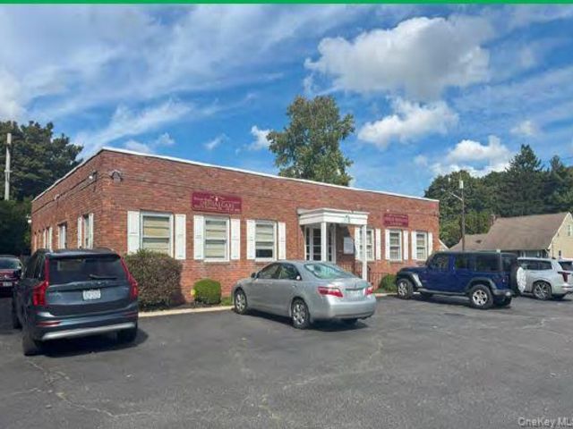 Studio,  0.00 BTH &nbsp;House style home in East Northport