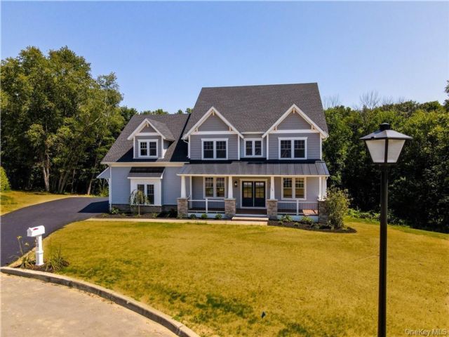 4 BR,  3.00 BTH &nbsp;Colonial style home in Wappingers Falls