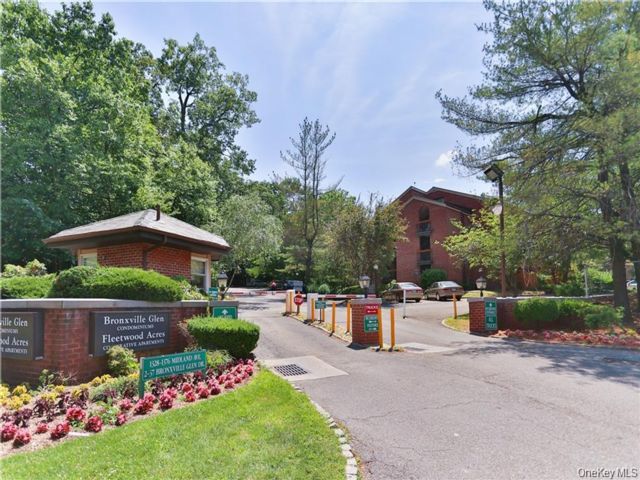 [Bronxville Real Estate, listing number 7248417]