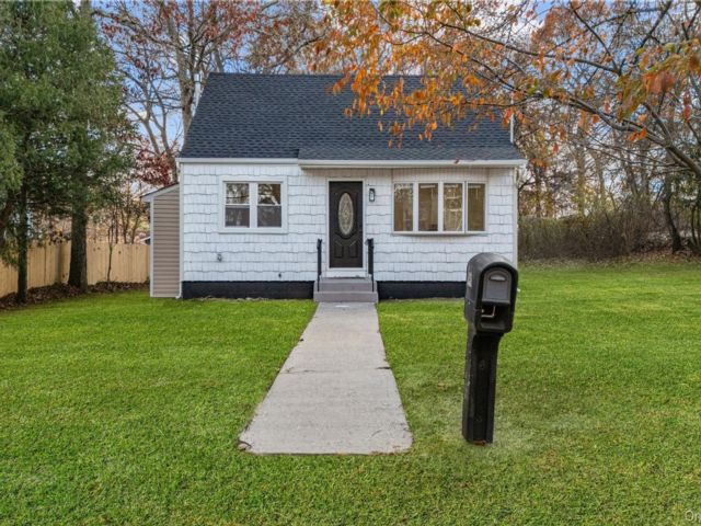 [Coram Real Estate, listing number 7248681]