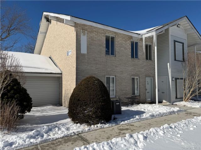 [Coram Real Estate, listing number 7249047]