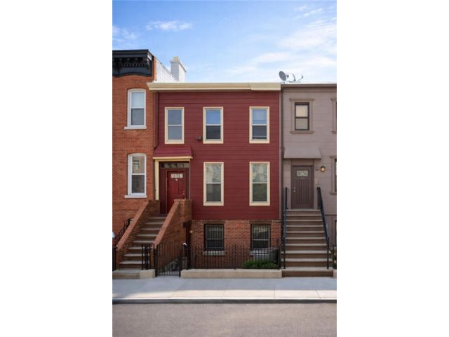  6 BR,  3.00 BTH &nbsp;House style home in Clinton Hill