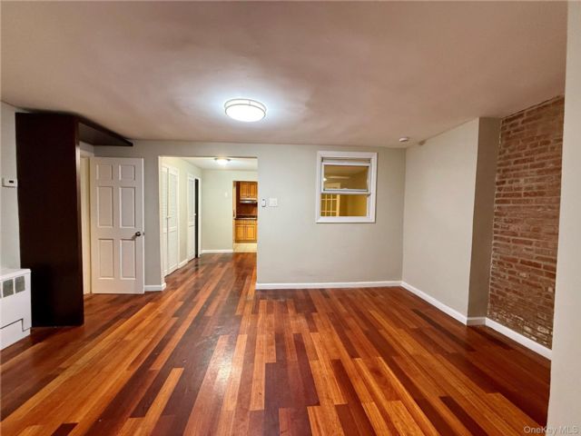  1 BR,  1.00 BTH &nbsp;Other style home in Maspeth