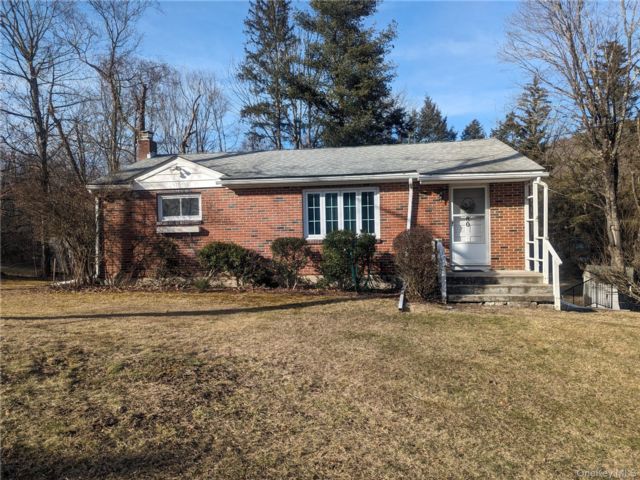  3 BR,  1.00 BTH &nbsp;Ranch style home in Otisville